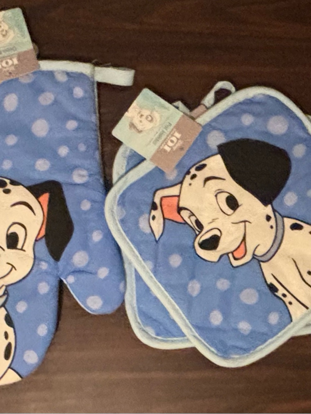 Disney 101 Dalmations Oven Mitts